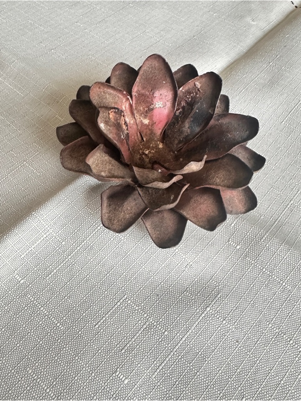 Vintage metal flower decor